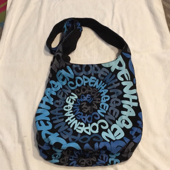 Robin Ruth | Bags | Copenhagen Bucket Bag | Poshmark